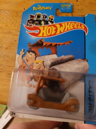 hot wheels  the Flintstones  the flintmoble - Thumbnail 6