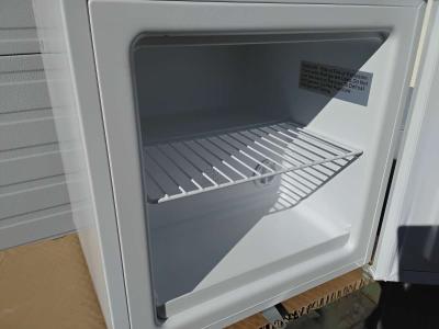 Small White SPT Upright Freezer Very Clean Display Model New - Thumbnail 4
