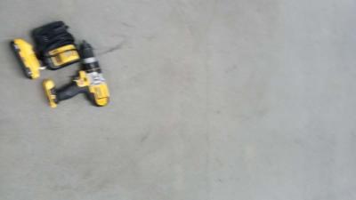 the tools DeWalt 20v - Thumbnail 2
