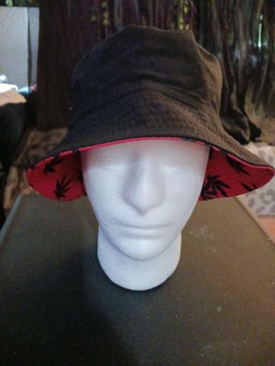 New reversible red leaf bucket hat - Thumbnail 4