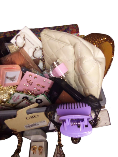 Boxy Charm Beauty Gift Box - Thumbnail 4