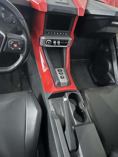 BEAUTIFUL 2020 POLARIS SLINGSHOT SL - Thumbnail 4