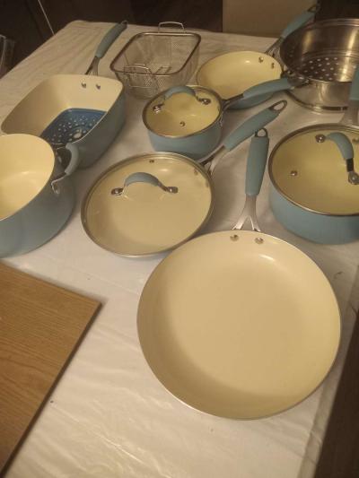 drum set kitchen 15 new pieces - Thumbnail 2