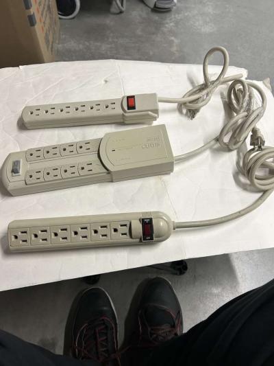 3 LOT OUTLET SURGE PROTECTOR - Thumbnail 2