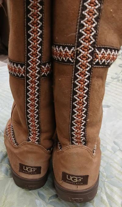 ugg boots - Thumbnail 4