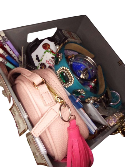 Boxy Charm 1st Ever Baddie Gift Box - Thumbnail 4