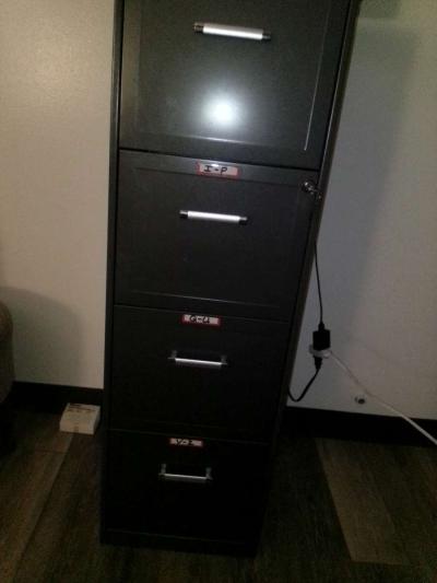 file cabinet - Thumbnail 2