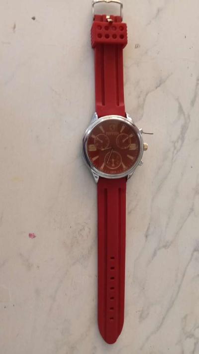 the watch of battery Ferrari - Thumbnail 4