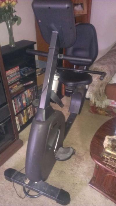 Horizon RC30 recumbent exercise bike - Thumbnail 3