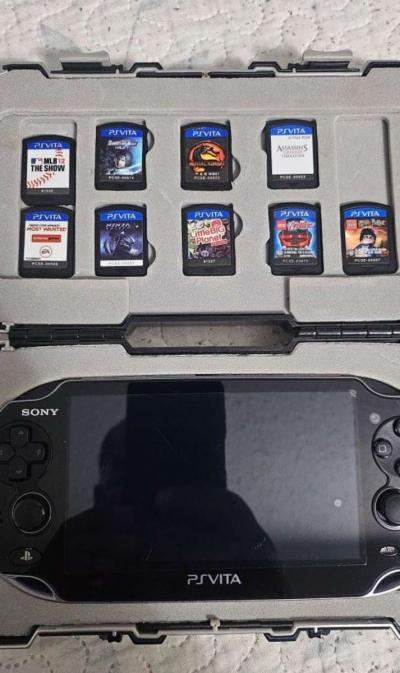 Sony ps vita - Thumbnail 2