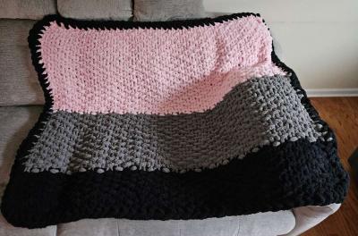 Tri Color Chenille Blanket - Thumbnail 5