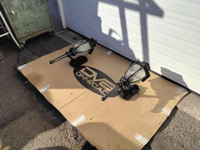 Nice Black Large Outdoor Lantern Style Look Like New - Thumbnail 2