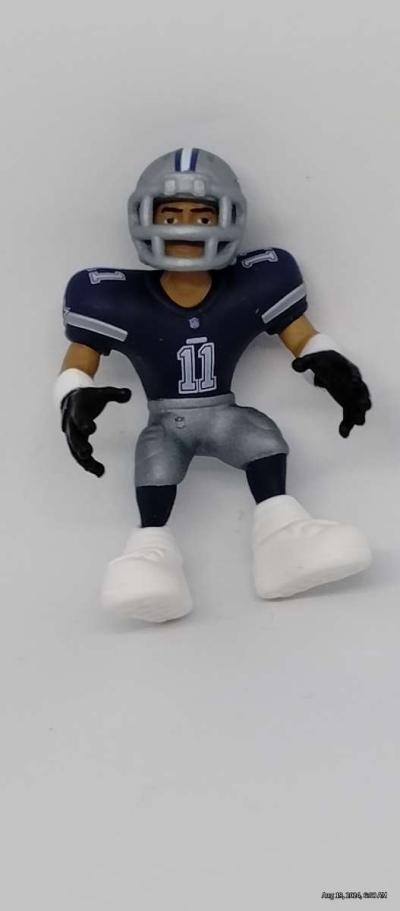 NFL Game Changers 2 inch collectible figures - Thumbnail 2
