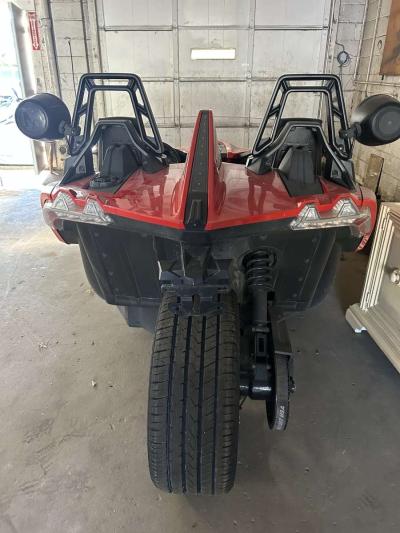 BEAUTIFUL 2020 POLARIS SLINGSHOT SL - Thumbnail 2