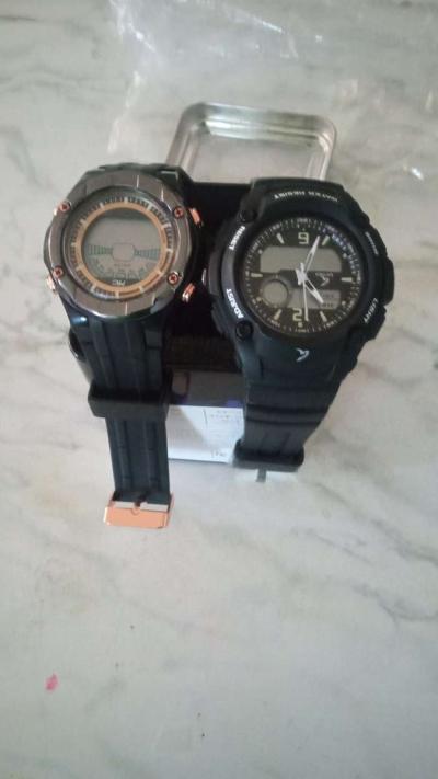 the 3 watchs of battery new - Thumbnail 2