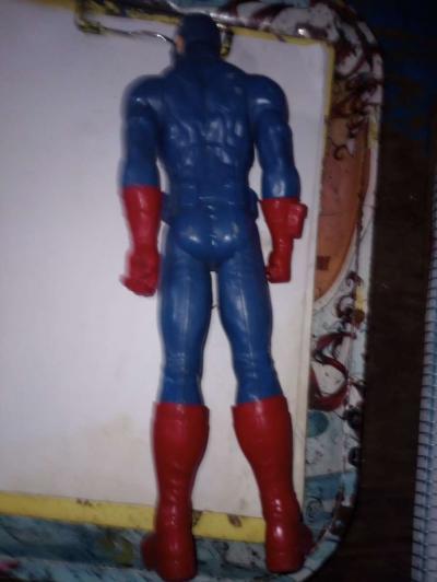 action figure - Thumbnail 2