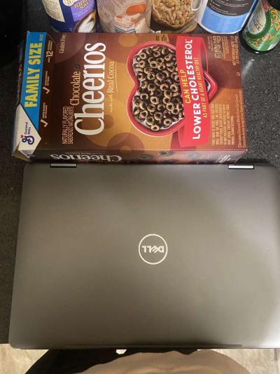 Inspiron Dell i7 8gen 2 in 1