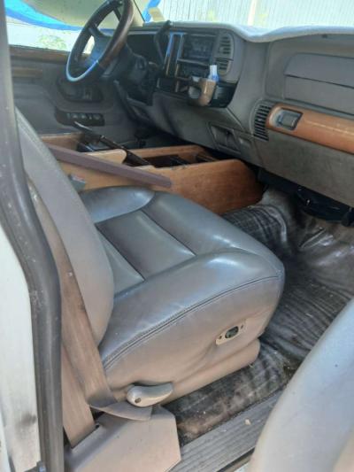 1997 GMC Yukon - Thumbnail 2