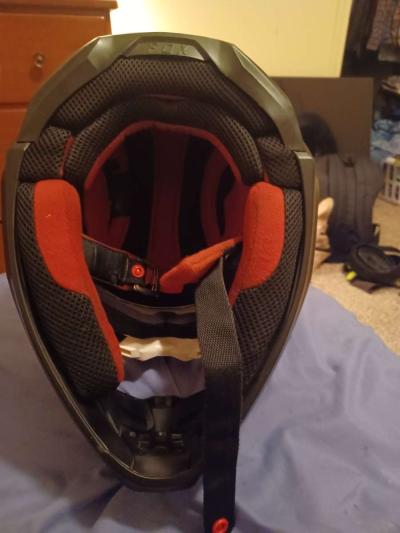 Fox v1 racing helmet - Thumbnail 6