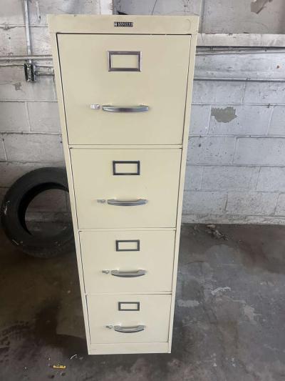 4DRAWER FILLING CABINET - Thumbnail 2