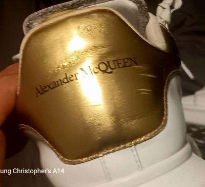a pair of Alexander McQueen sneakers  size 9 - Thumbnail 6