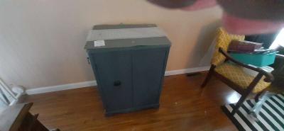 storage cabinets - Thumbnail 3