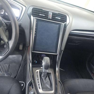 2013 Ford Fusion SE - Thumbnail 2