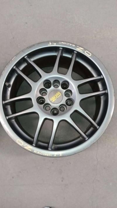 set of 2 rims 17x7 - Thumbnail 2