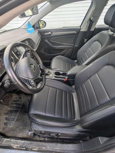 2021 jetta - Thumbnail 3