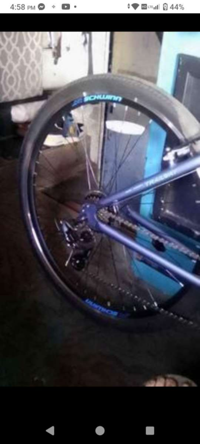 Schwinn trailway 28in mens bike - Thumbnail 2