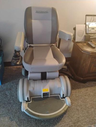 hoveround scooter - Thumbnail 2