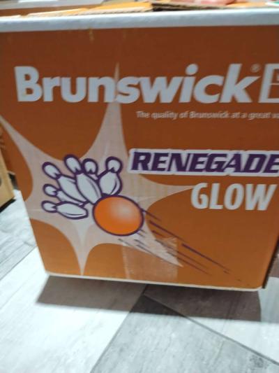 there are new bowls balls with no holes I have 24 of them - Thumbnail 4