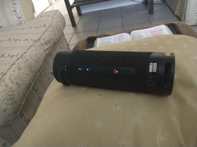 Sony Bluetooth Speaker - Thumbnail 4