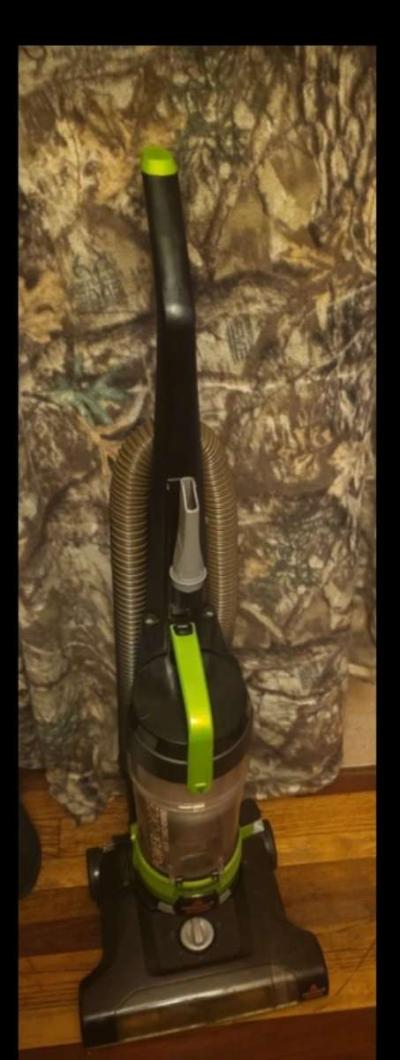 Bissell Powerforce Helix Turbo Rewind Pet Upright Vacuum - Thumbnail 6