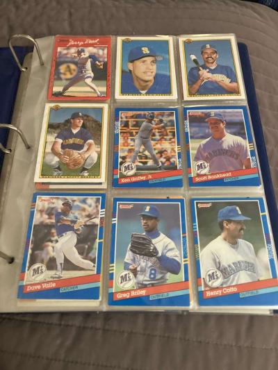 binder of baseball cards - Thumbnail 3