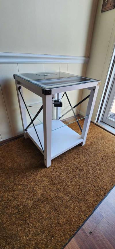 LED Table - Thumbnail 6