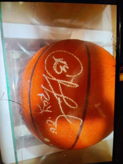autographed basketball - Thumbnail 2