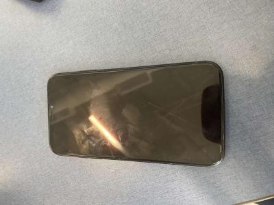 iPhone 11 - Thumbnail 2