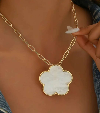 Necklace - Thumbnail 2