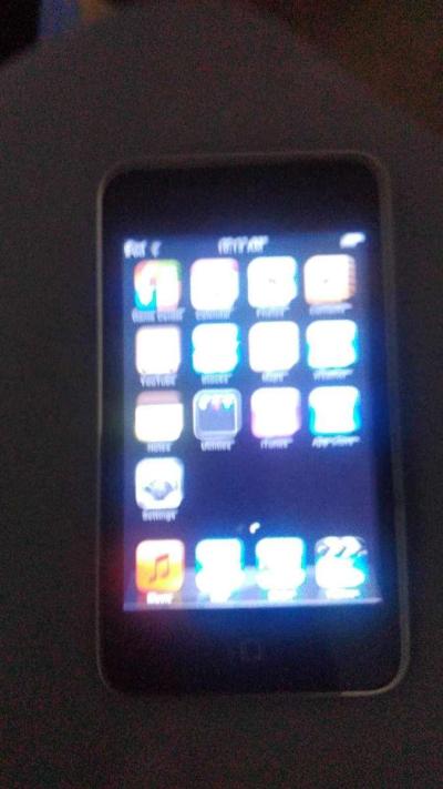 iPod 3rd need  gone can anyone pick up today - Thumbnail 2