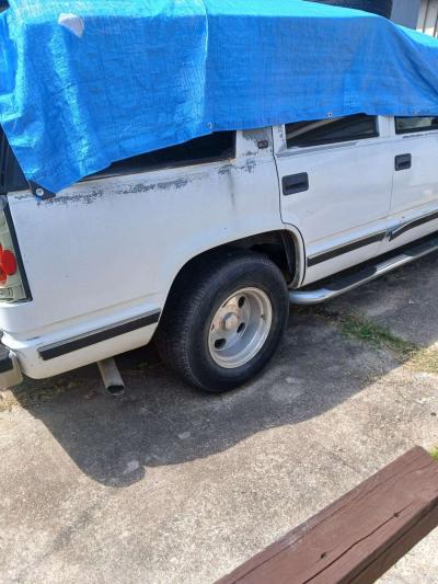 1997 GMC Yukon - Thumbnail 3