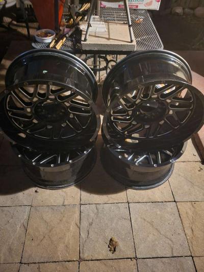 20 x10  wheels - Thumbnail 5