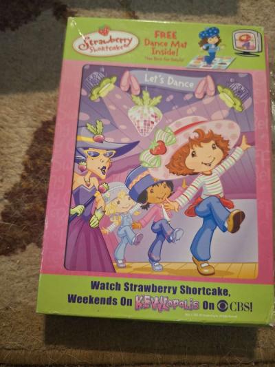 Strawberry Shortcake DVDS - Thumbnail 2