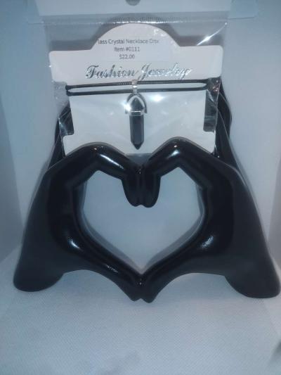 Onyx Glass Pendant Necklace - Thumbnail 4