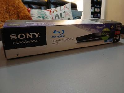 Sony Bluray and DVD player BDPBX57 Brand new - Thumbnail 5