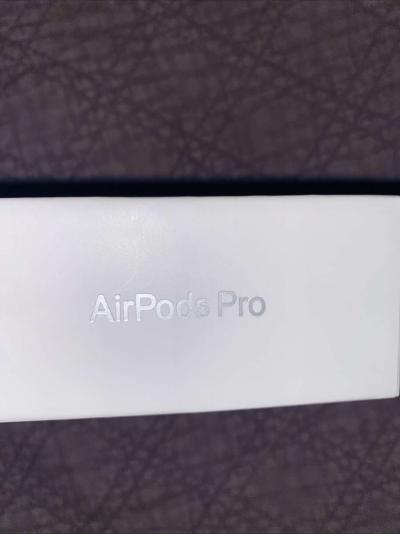 AirPods Pro - Thumbnail 3