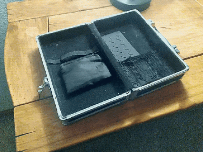 Vaultz Locking Medicine Case with Combination Lock - Thumbnail 4