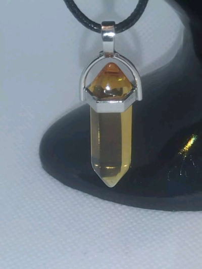 Citrine Glass Pendant Necklace - Thumbnail 2