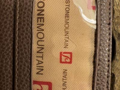 2038Stone Mountain Card Holder Brown Pebble Leather Embossed - Thumbnail 4