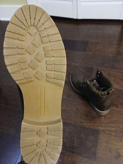 Tommy Hilfiger womens Brown boots Size 11M closed ankle - Thumbnail 6